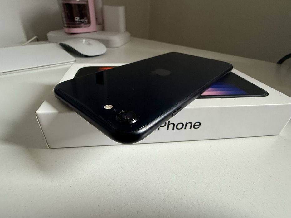 iPhone SE 2022 Midnight 128gb Jak Nowy Oryginalna Bateria 93%