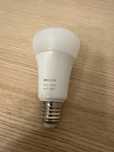 2szt Żarówki phiips hue white and color rgb e27 806LM