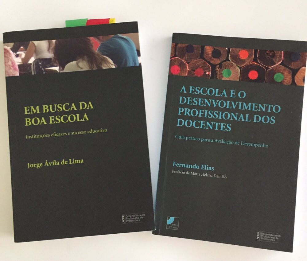 Livros diversos sobre Educação da Fundação Manuel Leão