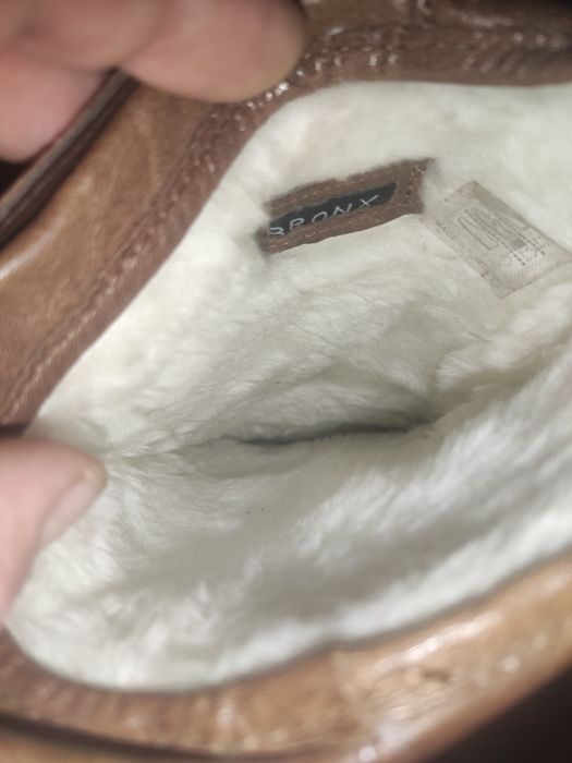 Зимние кожаные сапоги