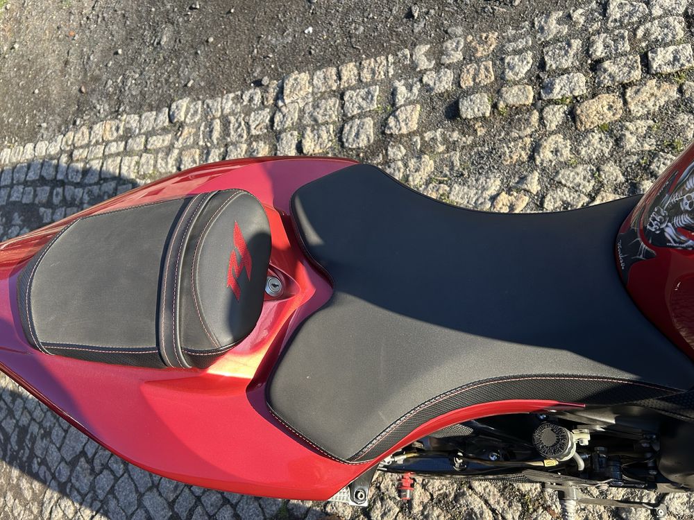 Yamaha R1 RN12 2006r CARBON TOCE