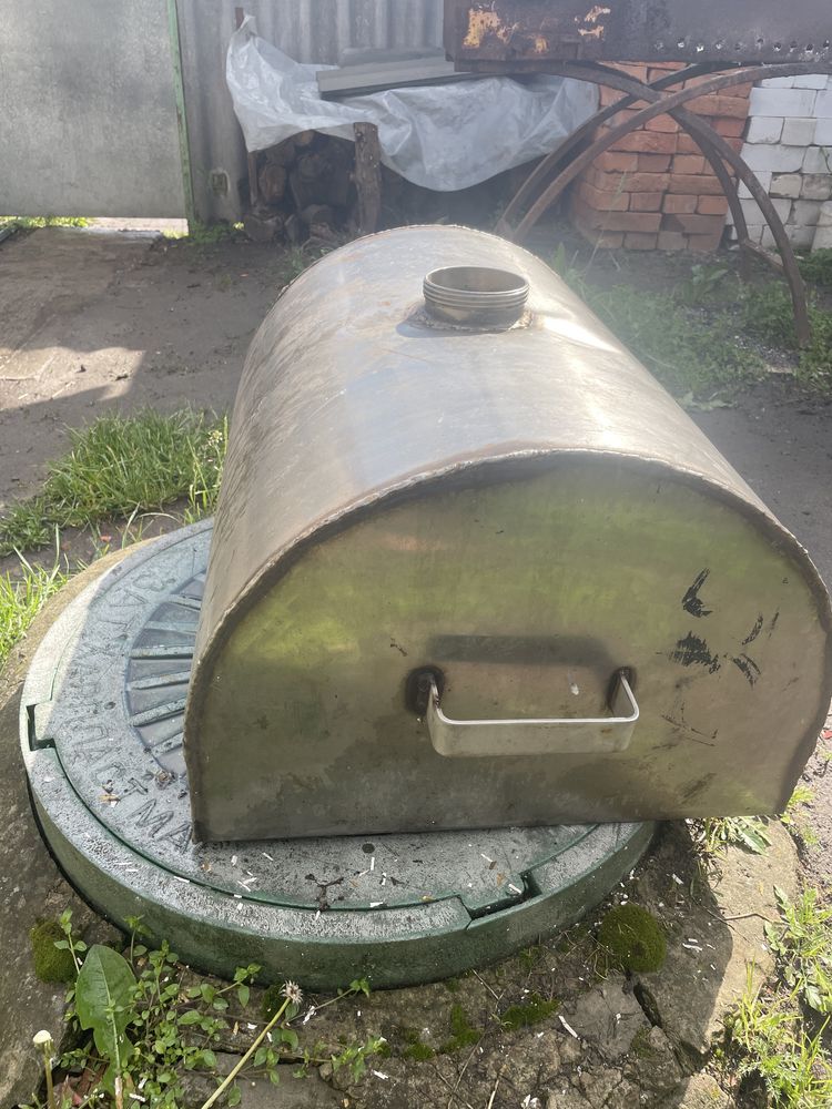 Бак з нержавійки