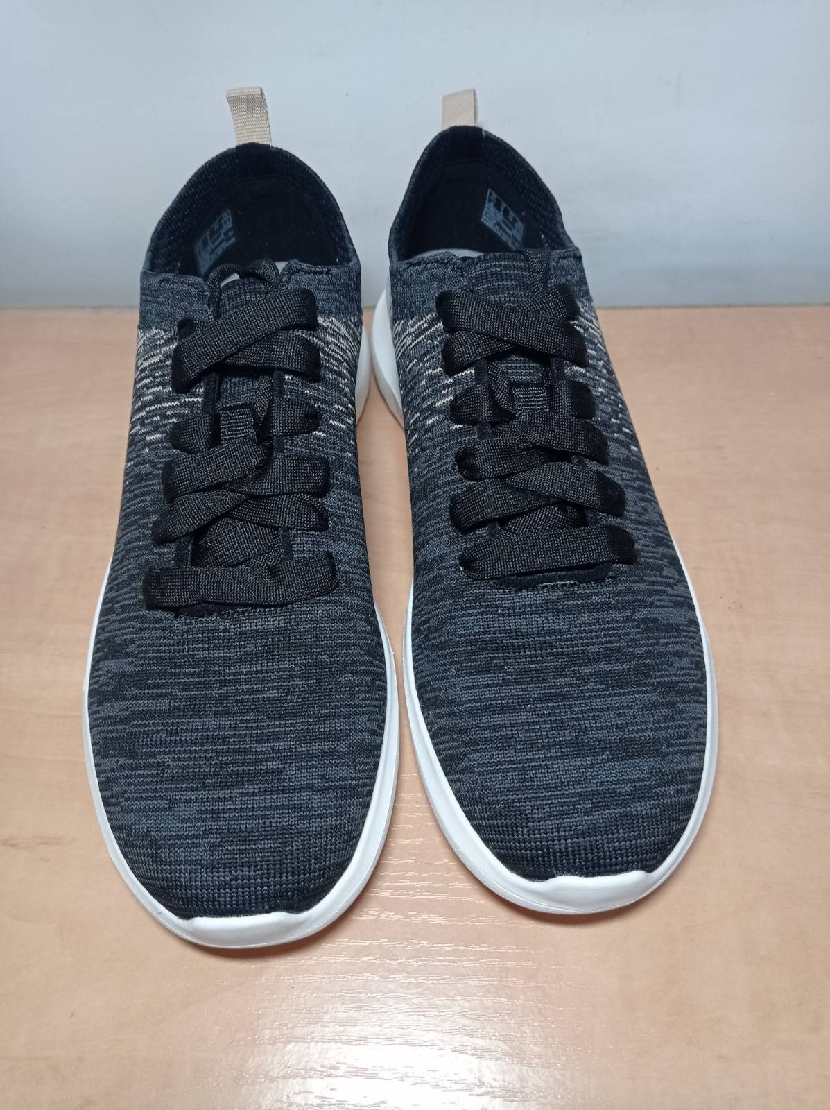 Кросівки Clarks Cloudsteppers 'Nova Glint'  39р.