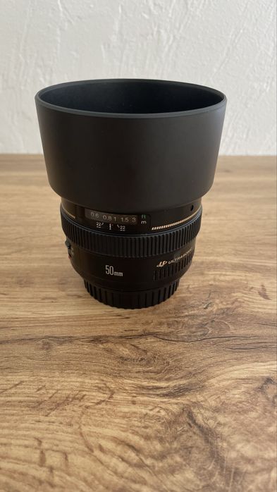 Обʼєктив 50mm 1.4+ 2 карти памʼяті у подарунок