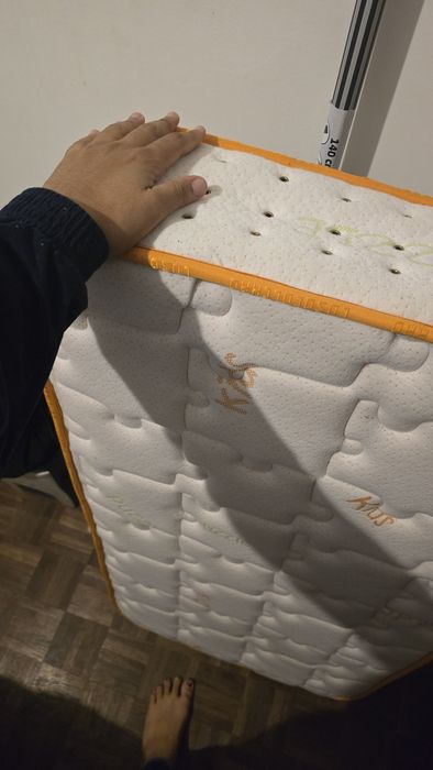 Colchão infantil em ótimo estado