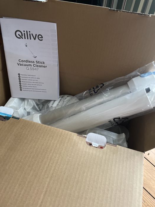 Aspirador Vertical Qilive Q.5947 Ultra-Light