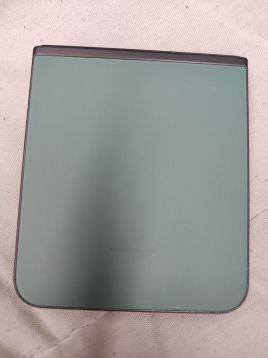 Samsung Galaxy Flip 5