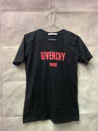 Футболка Givenchy