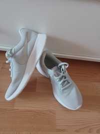 Nike jak nowe buty