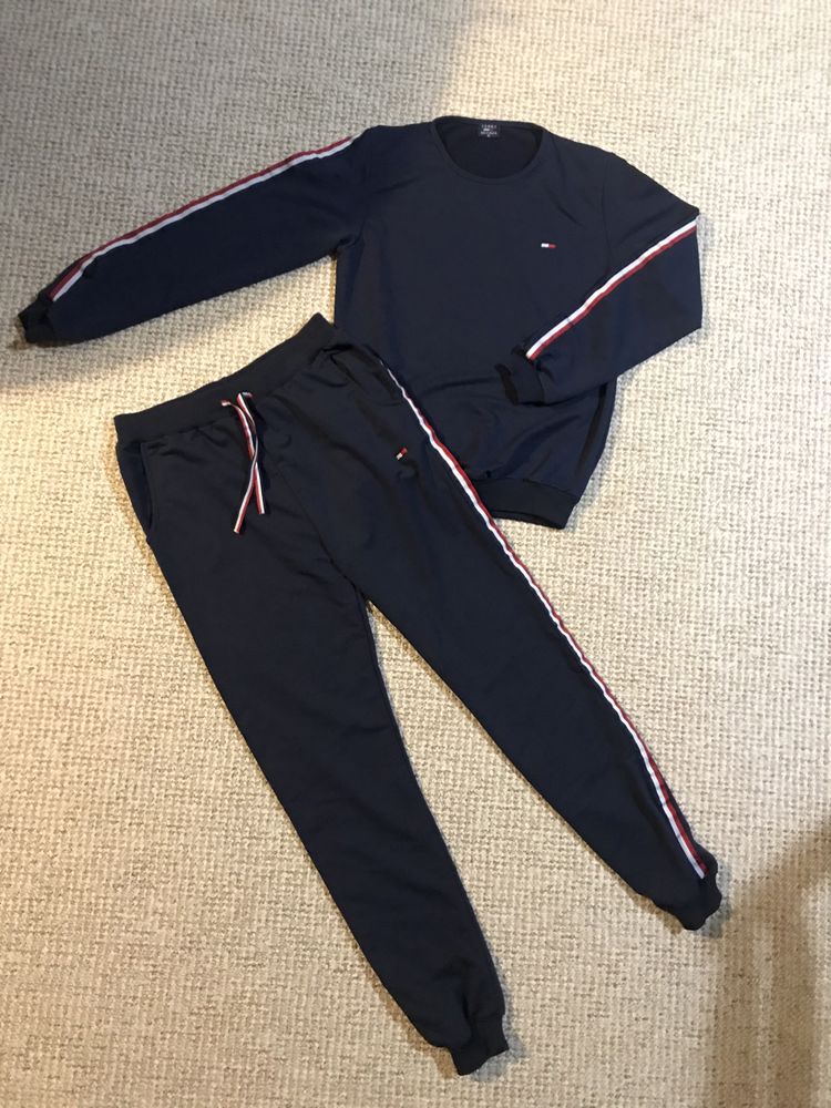 Спортивный костюм Tommy Hilfiger. Новый. 44/46+