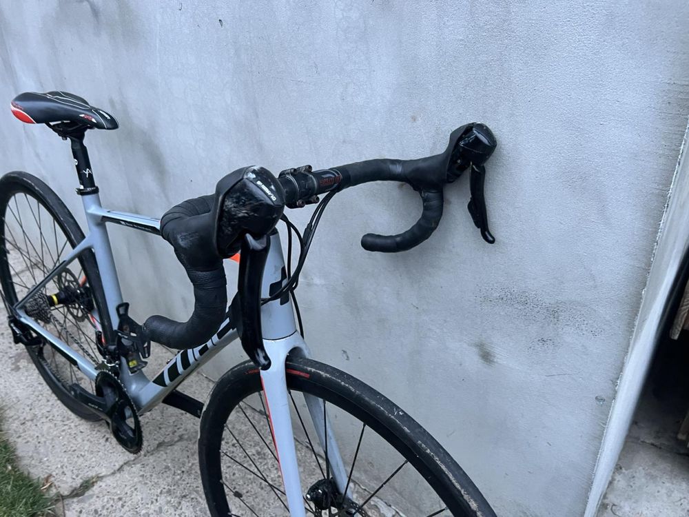 Cube Attain PRO carbon M Size