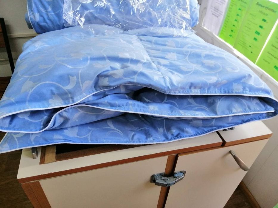 Чистка подушок , реставрація та пошив пухових ковдр