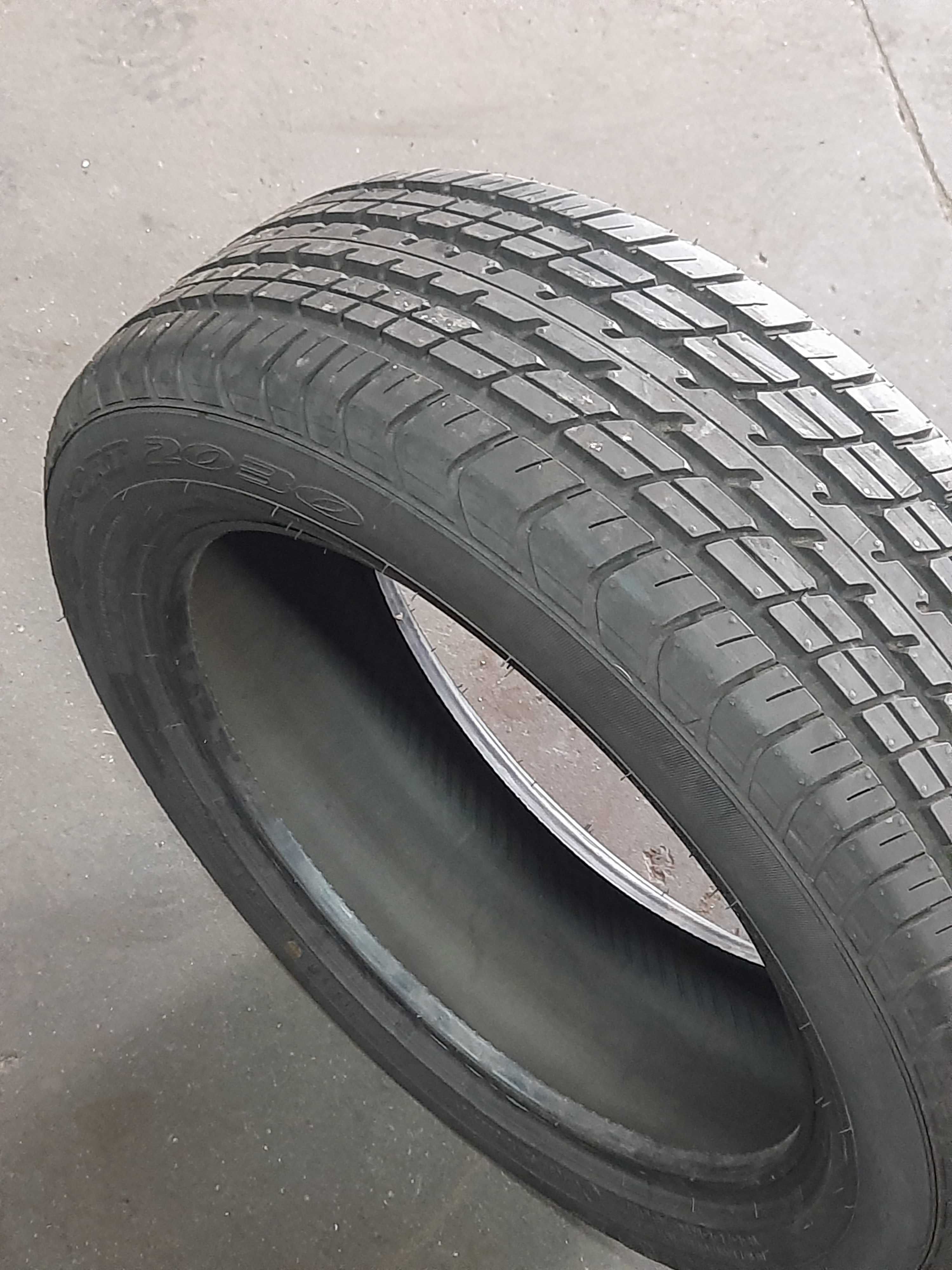 Opony 185/55R16 83H Dunlop SP Sport 2030