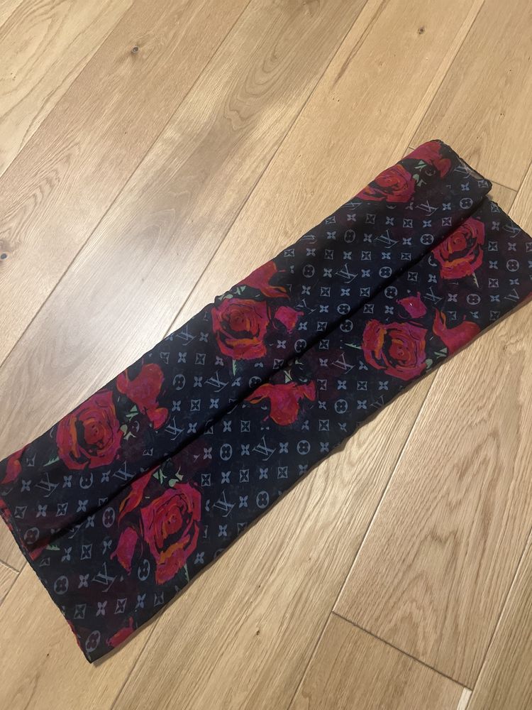 Chusta szal louis vuitton LV