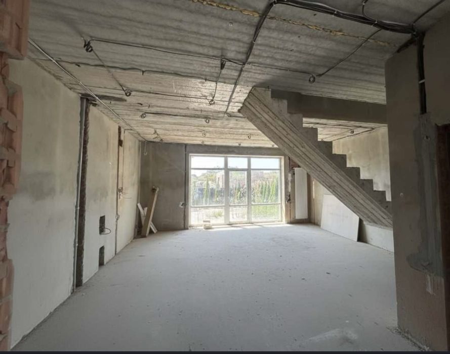 Таунхаус з Частковим РЕМОНТОМу Вовчинцях в котеджному містечку