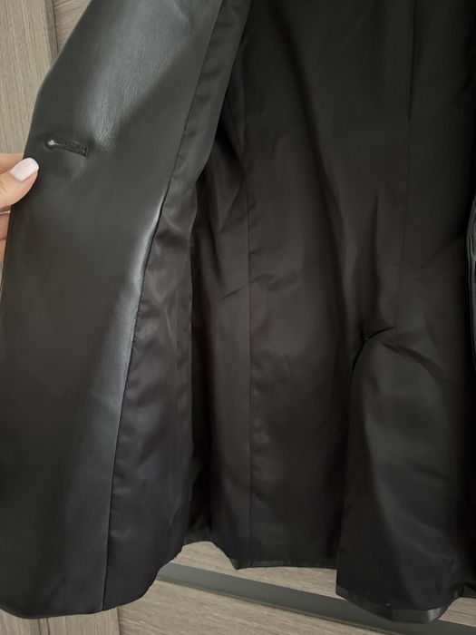 Шкіряний жакет,піджак Zara