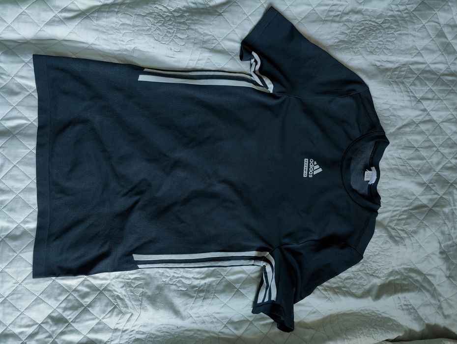Sportowa koszulka Adidas Techfit S