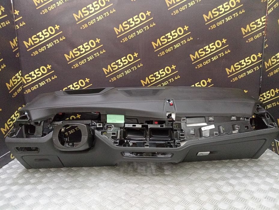 Торпедо BMW X5 G05 панель БМВ Х5 Г05 бмв г05 передня розборка
