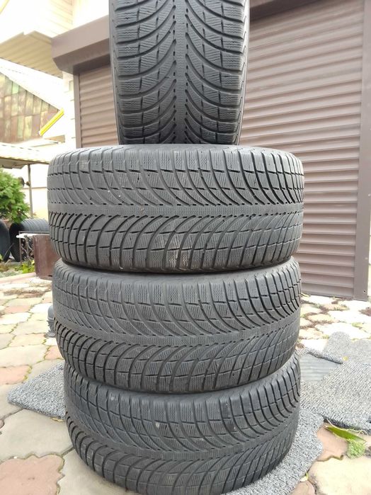 Шины зимние Michelin 255/50/19 б/у