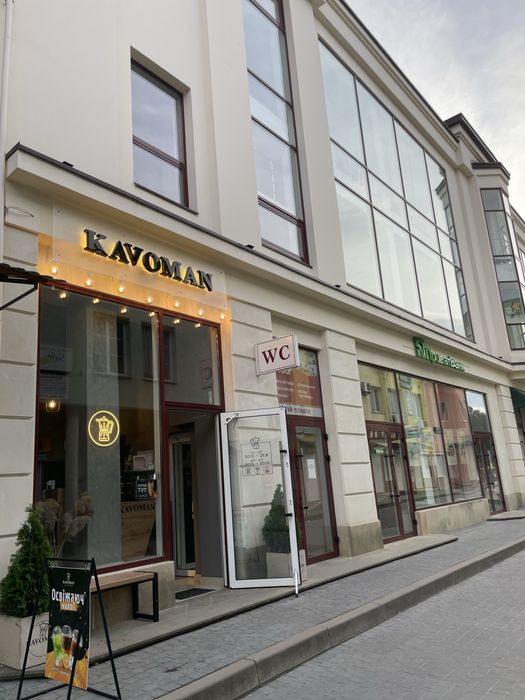 Коменційне приміщення в ТЦ Гетьман