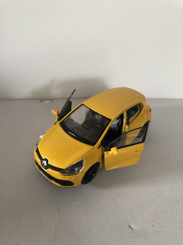 Renault Clio RS escala 1/43 novo
