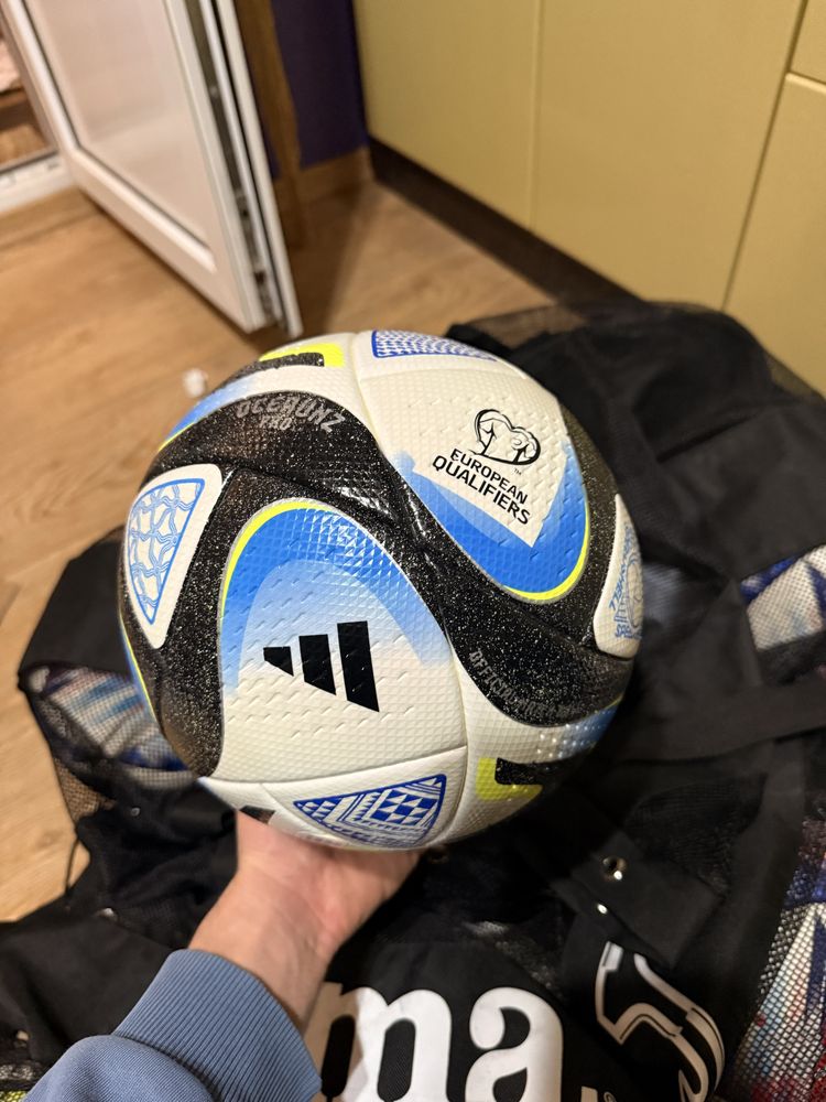 Adidas мяч оригінальний