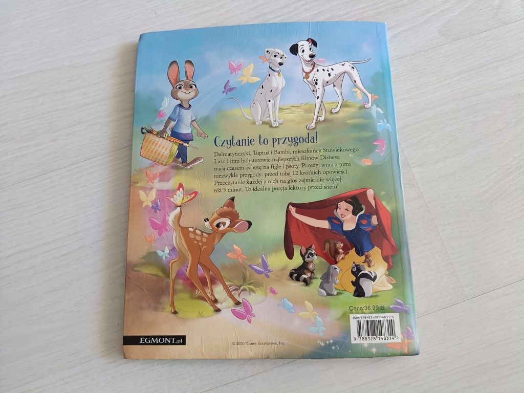 Książka Disney bajki 5 minut przed snem wpoukiwaih przygód
M.in 101 d