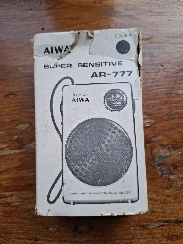 Радио приёмник  aiwa