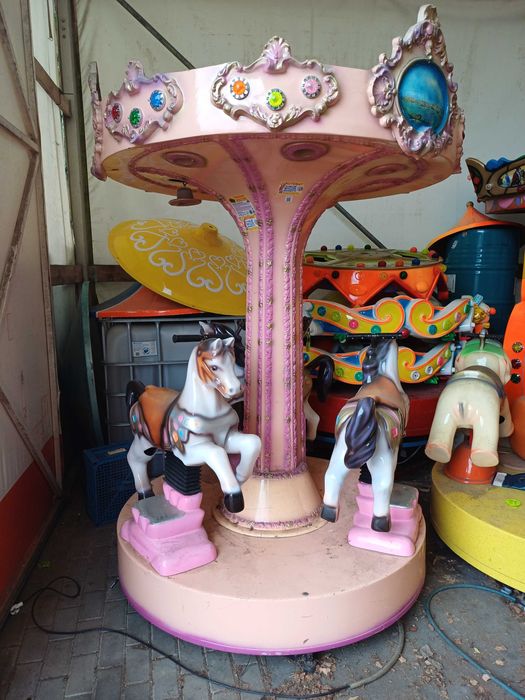 Karuzele Zarobkowe - Włoska/Hiszpańska 3 konie/2 Kubusie/ Teletubisie