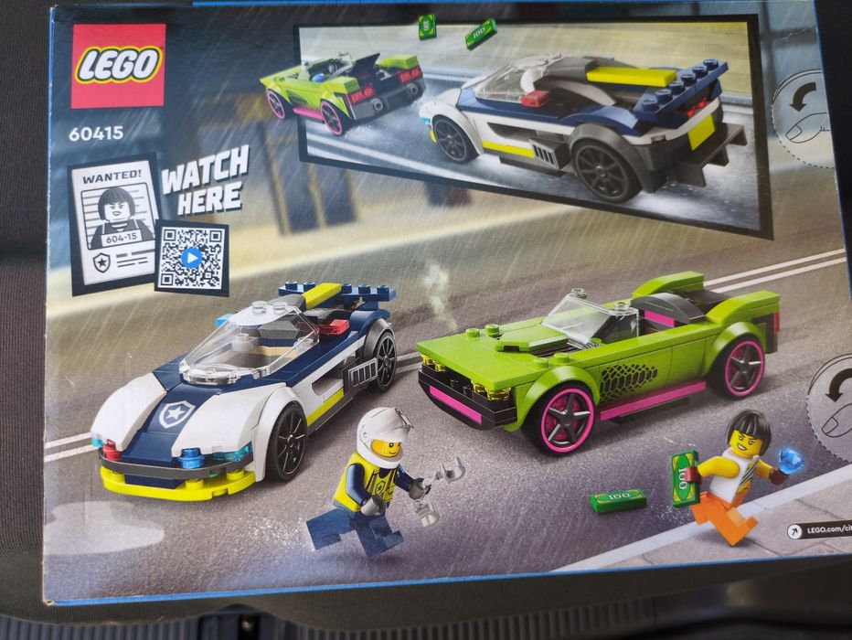 Lego 60415 Police Car and Muscle Car Chase