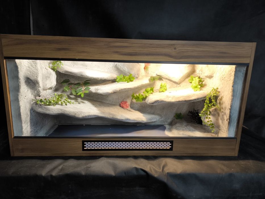 Terrarium meblowe agama wąż gekon eublefar producent