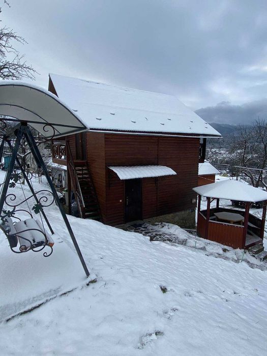 Котедж 2 кімнати, поряд чан. Вид на гори.