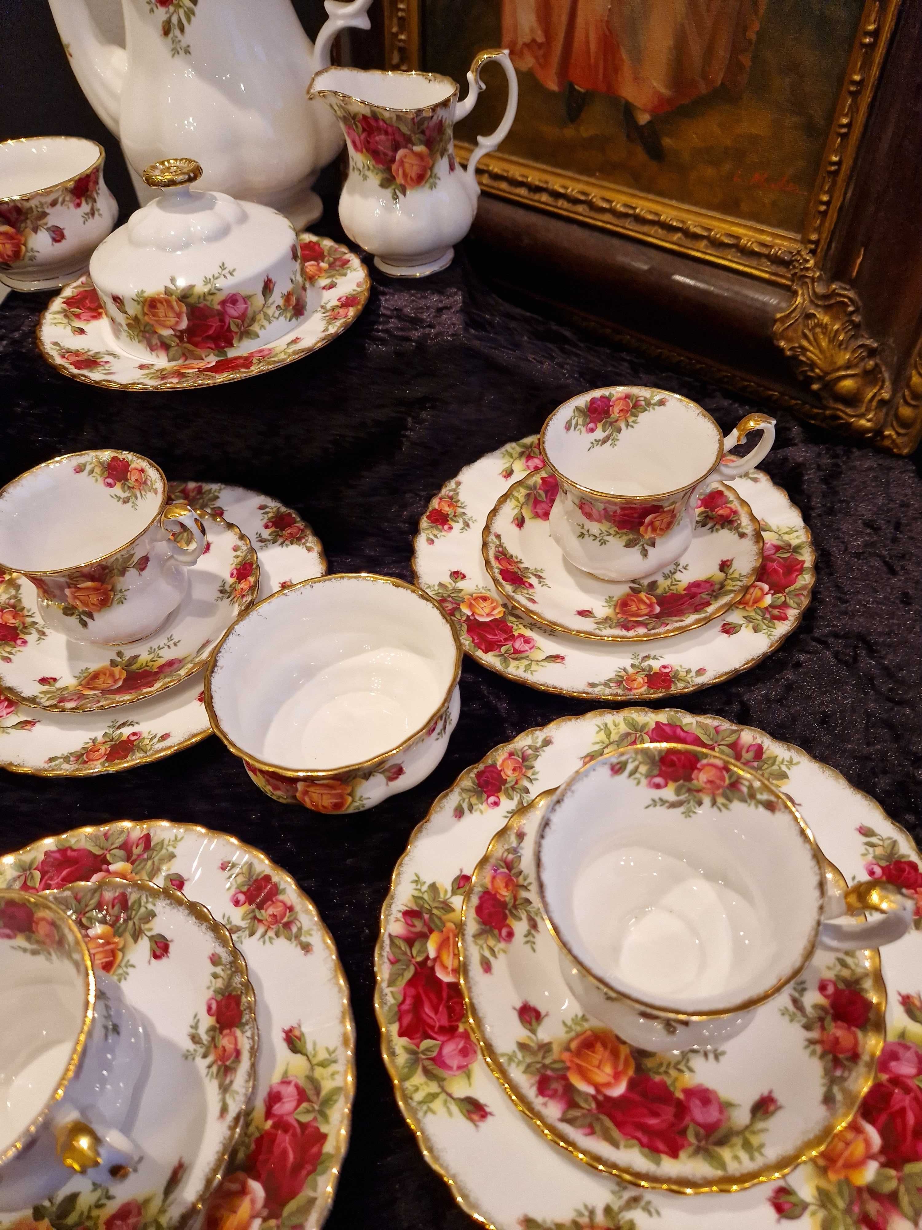 Serwis Kawowy ROYAL ALBERT Old Country Roses Bone  China