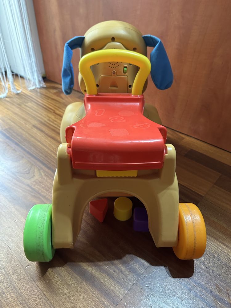 Jeździk, chodzik szczeniaczek uczniaczek Fisher Price