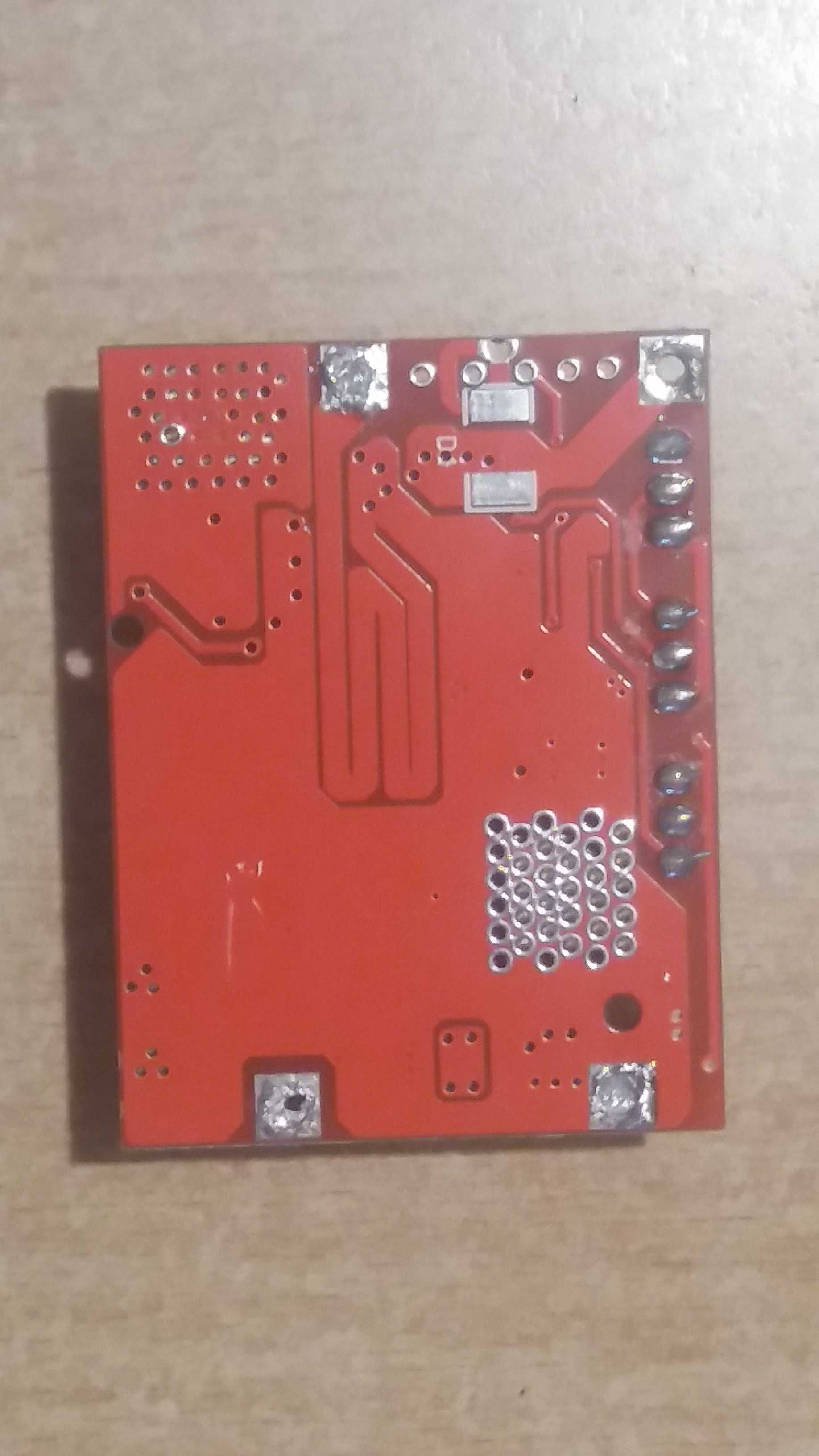 DC-DC преобразователь XW036FR4