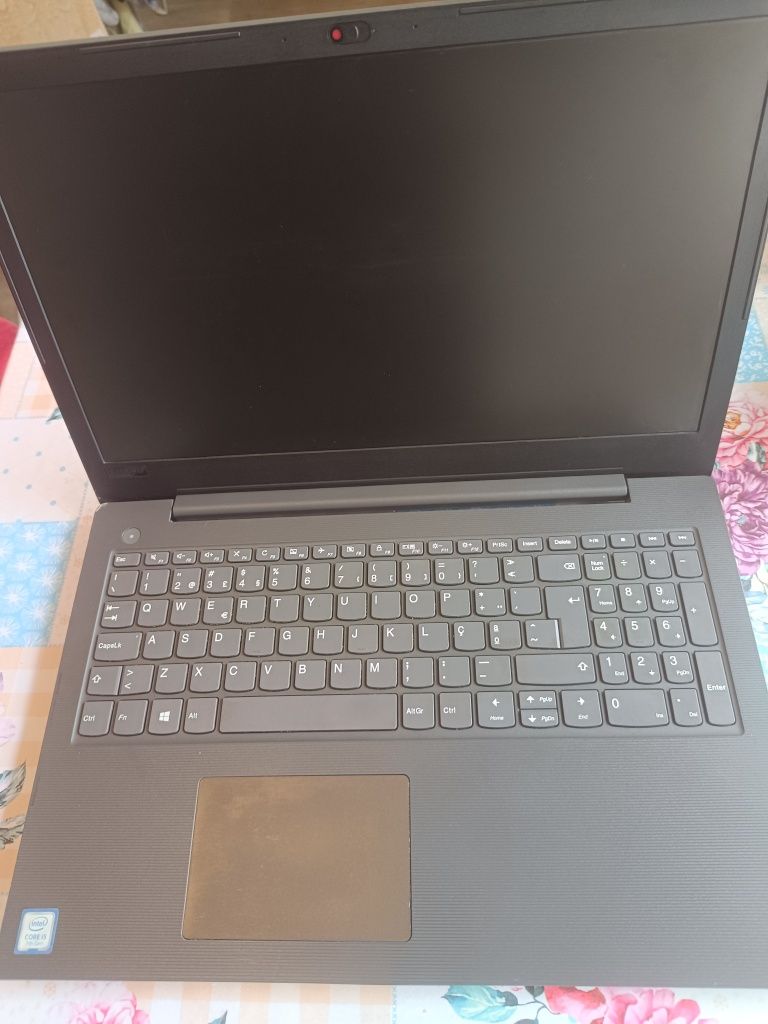 Notbook Lenovo i5 7200  V130_15LKB.