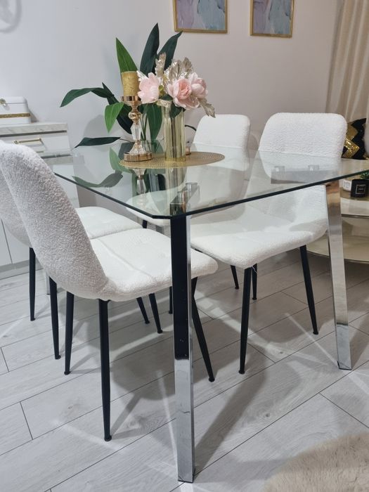 Sprzedam zestaw stół +4 krzesła