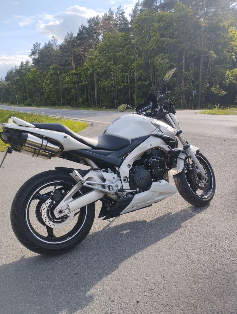 Suzuki GSR 600  2009r. 27tyś km.