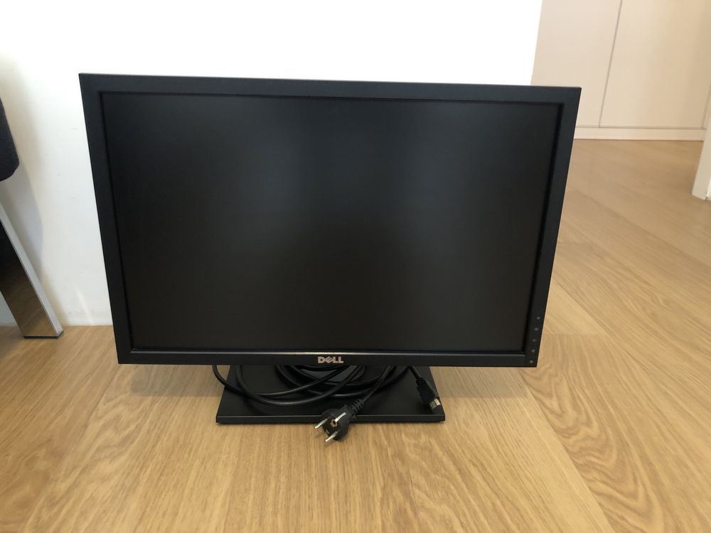Monitor dell 22cale