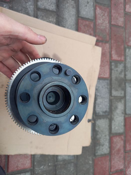 Колінвал mini bmw b47 2.0d  8570745