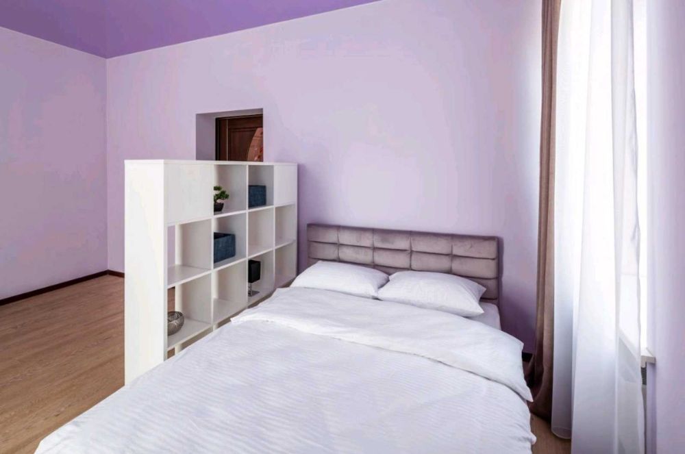 Центр міста, 1хв до Оперного театру. 6+сп. Місць.вул.Котлярська 1 ..