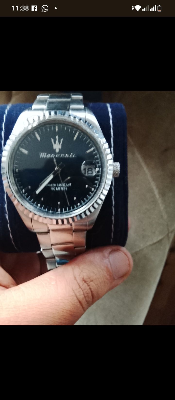 Relógio da Maserati muito pouco usado