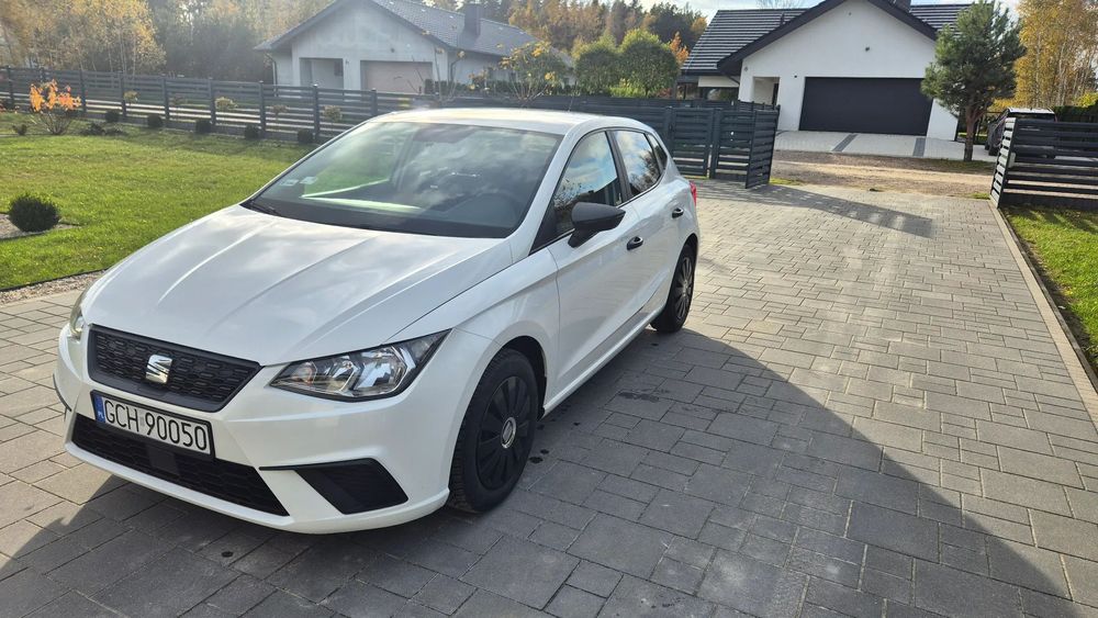 Seat Ibiza Seat Ibiza 1.0 benzyna V  2017 r. 75 km. Polska