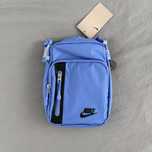 Saszetka torebka torba na ramie nerka shoulder bag nike air drill tech