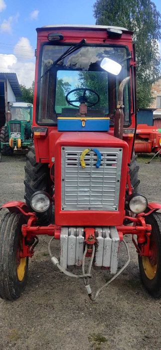 Продам трактор т 25