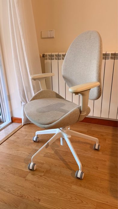 Cadeira giratoria com braços Gunnared IKEA