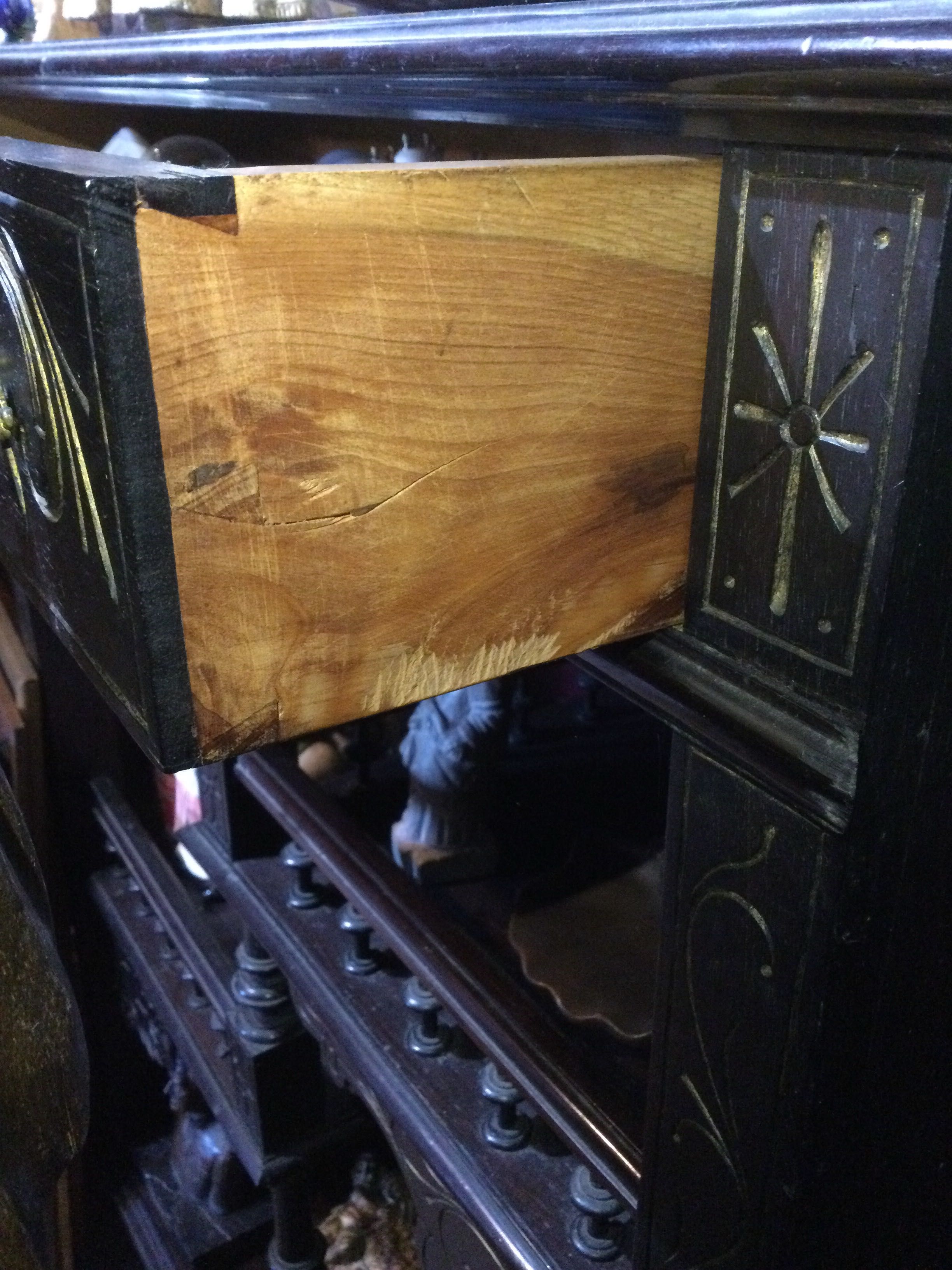 Etagere Arte nova séc XIX Madeira Pau-Santo 1,80mt Nicho Oratório