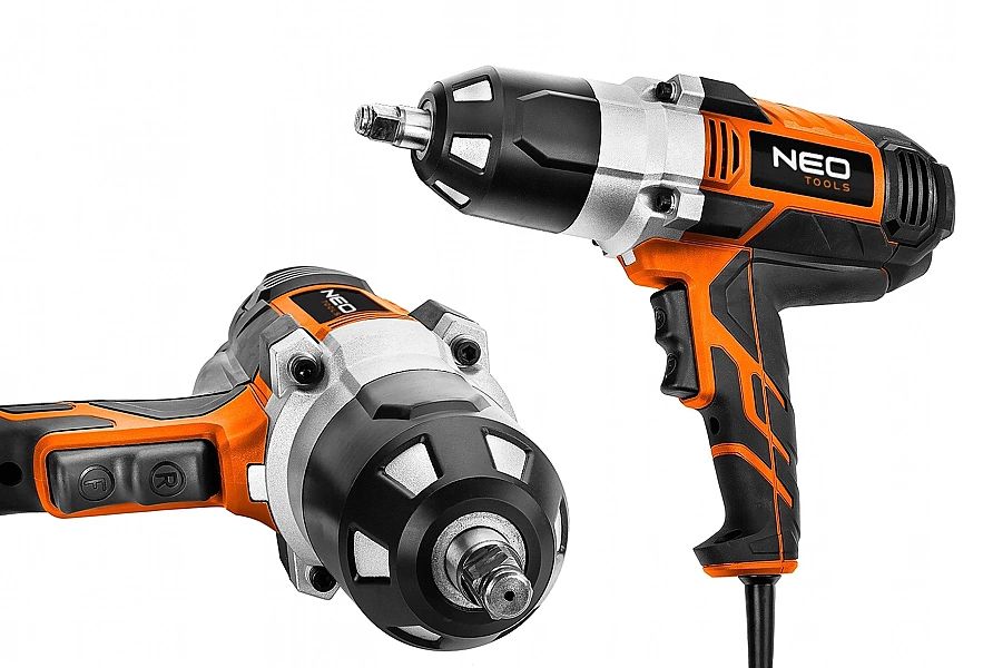 Klucz Udarowy Elektryczny 1/2'' 950Nm + 4 Nasadki