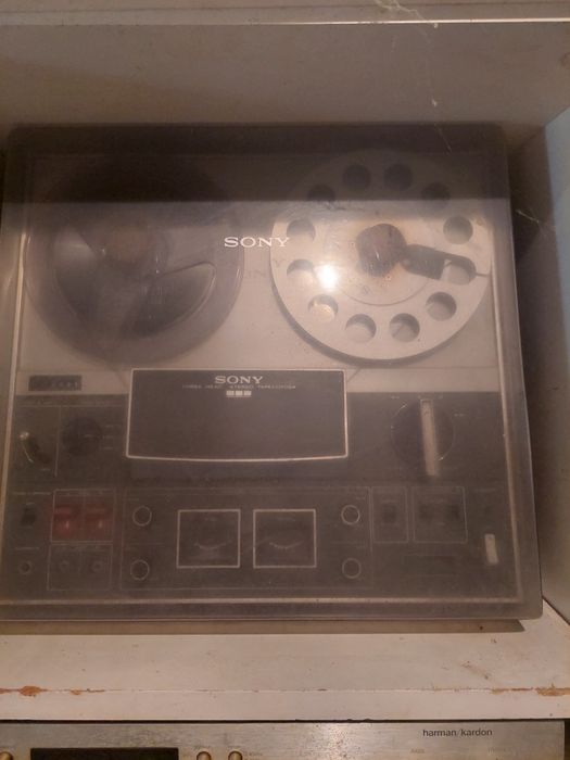 Gravador de radio akai