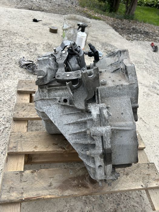 Кпп мех 6ст Opel zafira C astrs K 1,6cdti F40 55574460